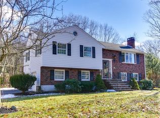 15 Partridge Rd, Medfield, MA 02052