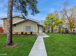 14767 Shepard Dr, Dolton, IL 60419