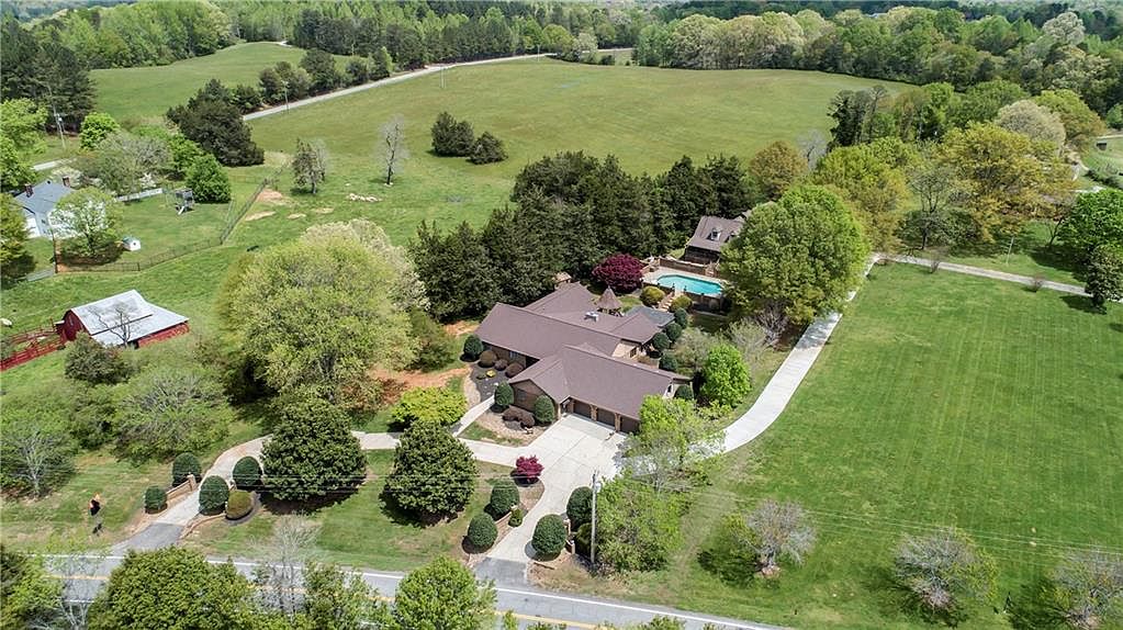 135 Hester Store Rd, Easley, SC 29640 Zillow