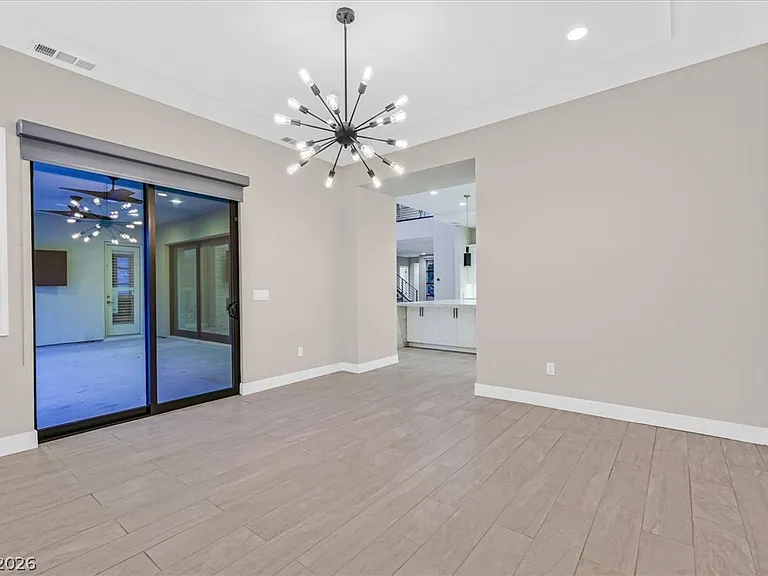 65 Garibaldi Way — Photo 19