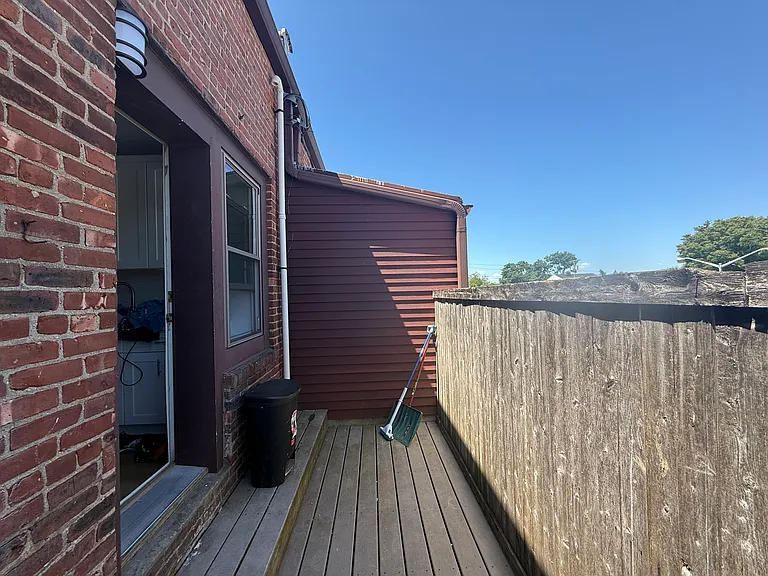 198 Jericho Tpke #2 — Photo 9