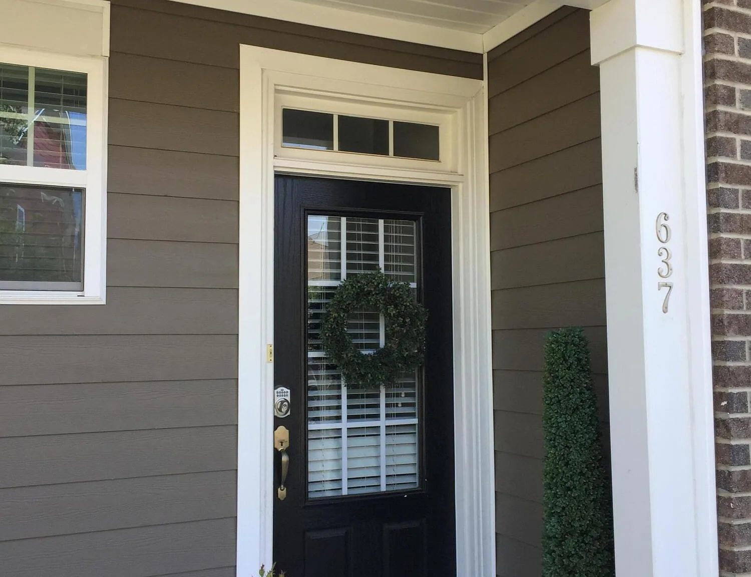 3 bed, 2.5 bath, 1800 sqft, $2,050 — Photo 2