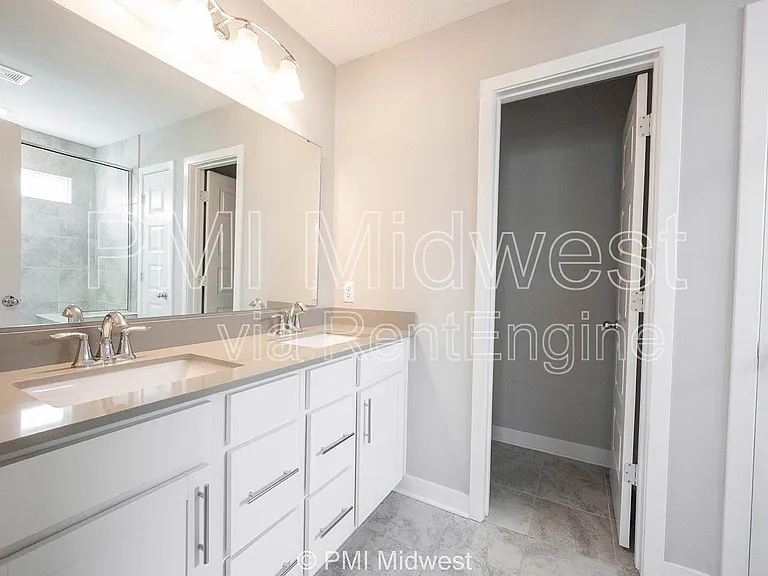 7278 Zanesville Rd — Photo 32