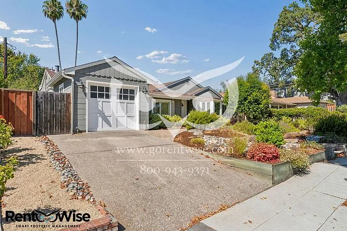 3 bed, 2.0 bath, 1495 sqft, $6,300 — Photo 3