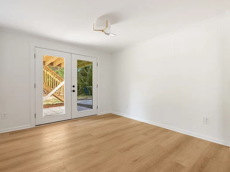 3517 Huntleigh Dr — Photo 18