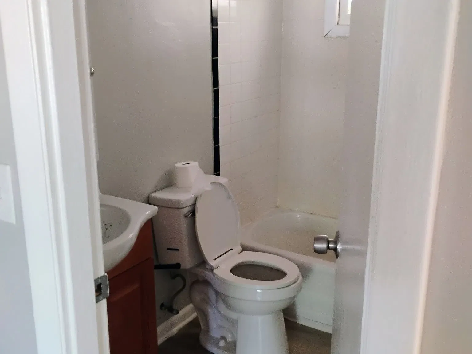 1 bed, 1.0 bath, $1,695 — Photo 3
