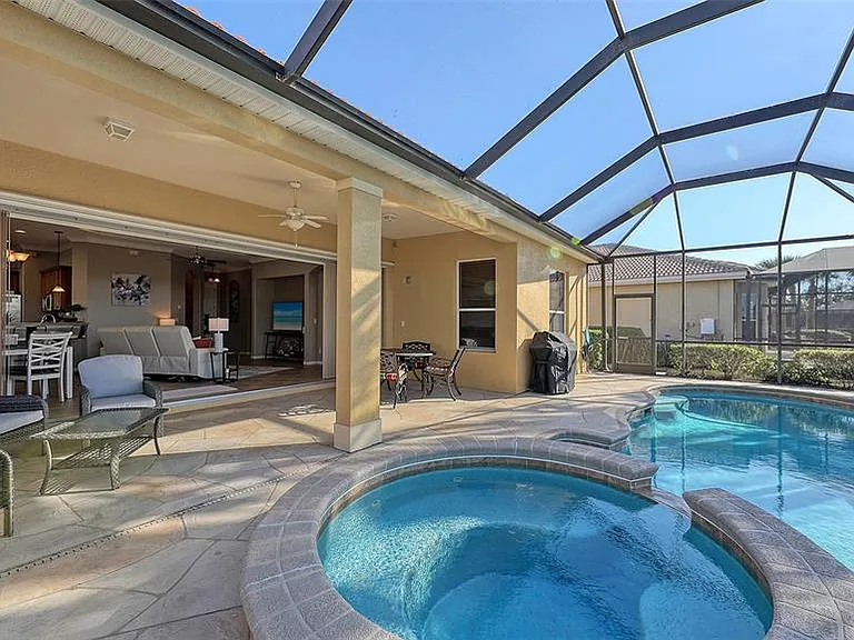 121 Savona Way — Photo 35