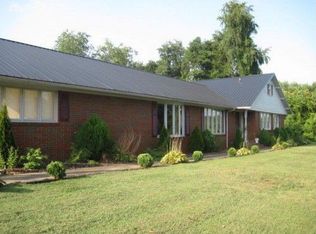 180 Kilby Dr, Millers Creek, NC 28651