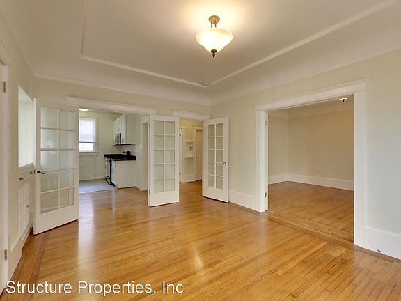 4th image of 1888 Golden Gate Ave APT 28