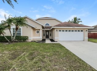 113 Kings Way, Royal Palm Beach, FL 33411