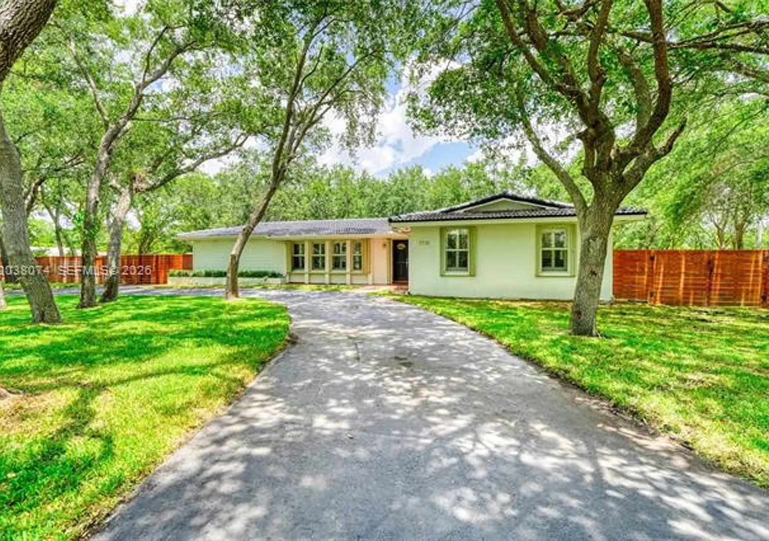7715 SW 122nd St # 7715 , Pinecrest, FL 33156 — Photo 2