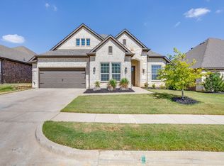 1008 Wildwood Dr, Joshua, TX 76058