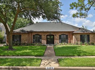5206 Wigton Dr, Houston, TX 77096