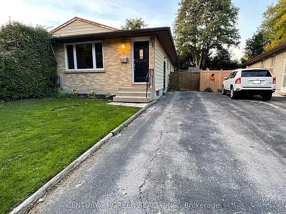 2nd image of 4 Wenlock Cres