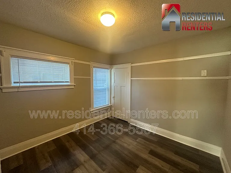 3025 N 6th St — Photo 8