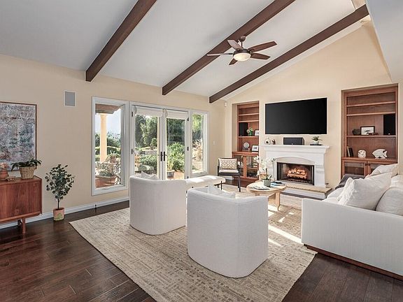 3rd image of 1127 Camino Manadero