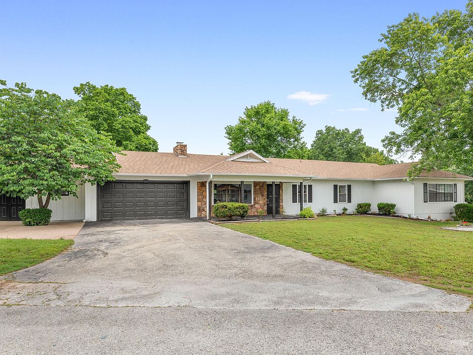 1st image of 7 James River Lane