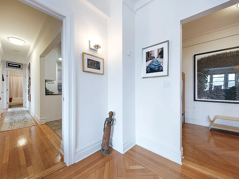 124 W 79th St #9D — Photo 4