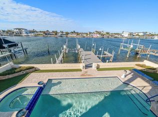 17044 Dolphin Dr, North Redington Beach, FL 33708