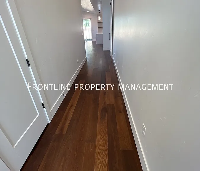 3901 Bozeman Ave — Photo 2