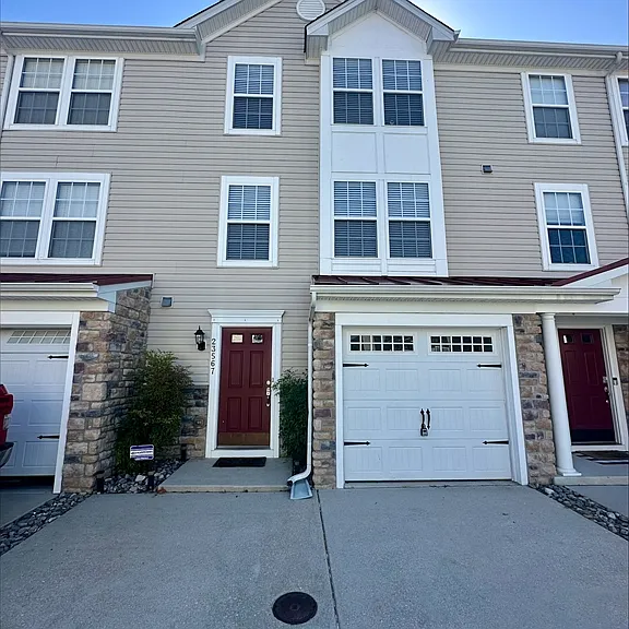 23567 Devonshire Rd — Photo 1