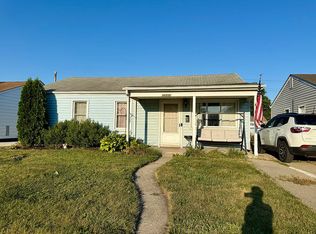 25530 Tecla Ave, Warren, MI 48089