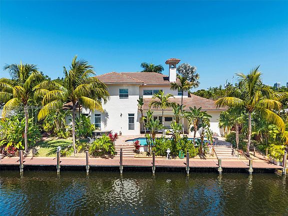 2nd image of 1008 Mandarin Isle