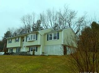 90 Horsepound Rd, Carmel, NY 10512