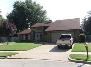 1305 N Ironwood Ave, Broken Arrow, OK 74012