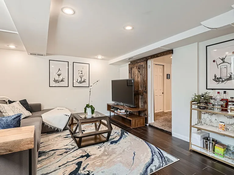 3536 Vallejo St — Photo 1