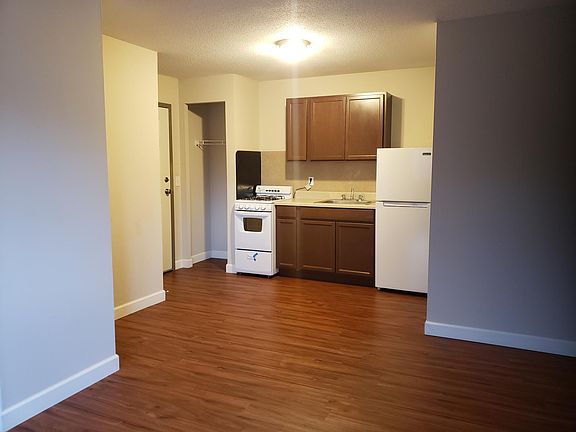 5th image of 1115 14th Ave SE APT 6
