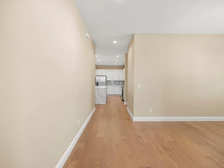 2049 Heart Lake Dr — Photo 62