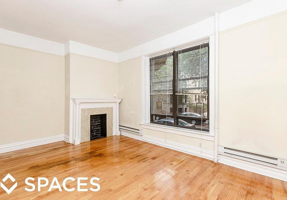 1st image of 428 W Belden Ave #Two