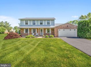 6627 Wind Ridge Rd, Mount Airy, MD 21771