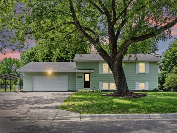 19815 Chili Ave, Farmington, MN 55024