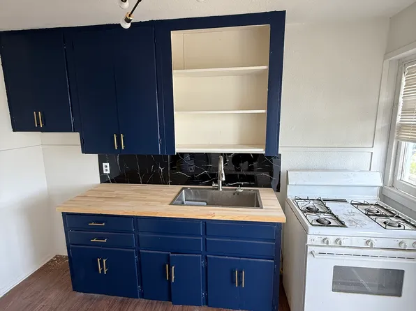 642 Glazebrook St #3, Corpus Christi, TX 78404