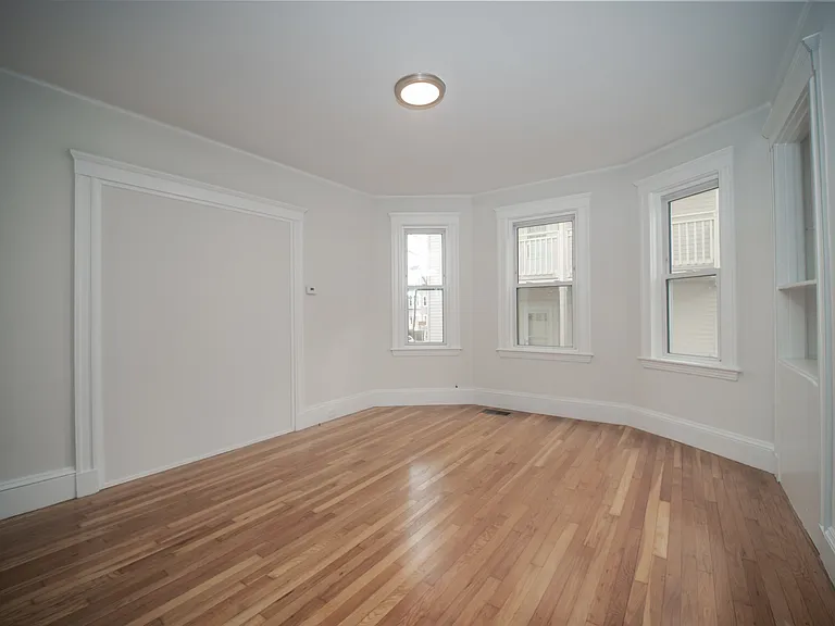 354 Beacon St #2 — Photo 11