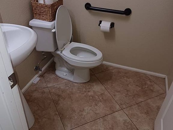 3rd image of 4720 W Alicia Dr