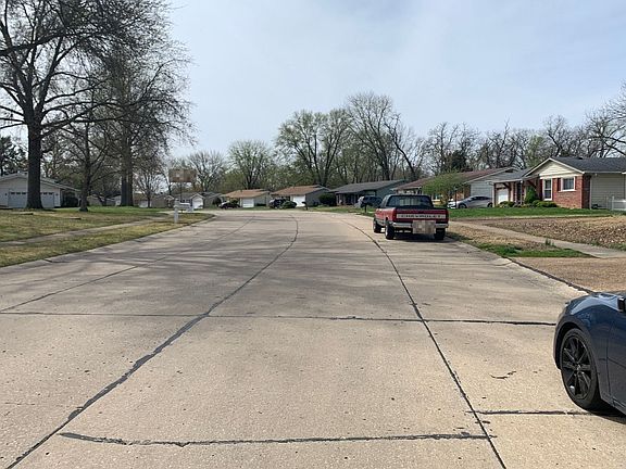 4th image of 2910 Heatherton Dr
