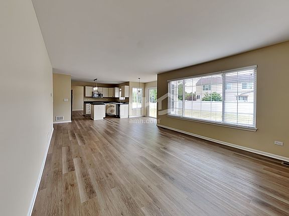 5th image of 13125 W Newcastle Ln