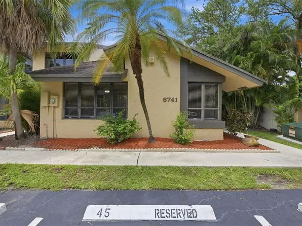 8741 Cleary Blvd, Fort Lauderdale, FL 33324