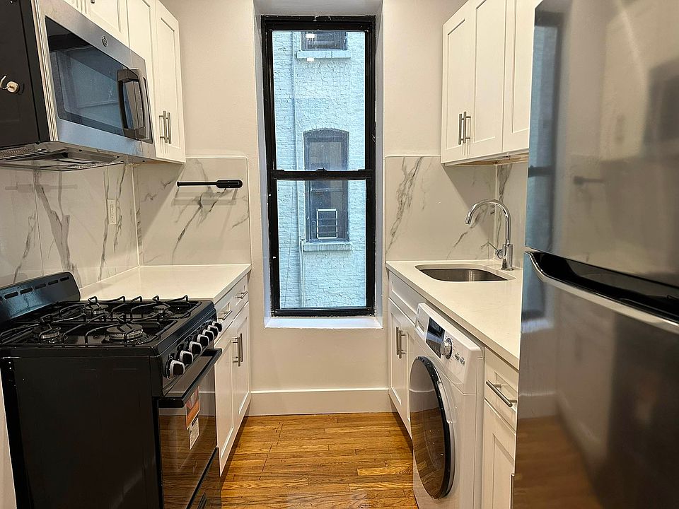 1st image of 124 E 103rd St APT 8