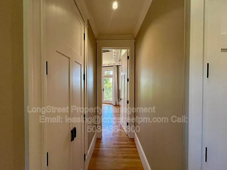 550 NW Alpine Ter — Photo 43