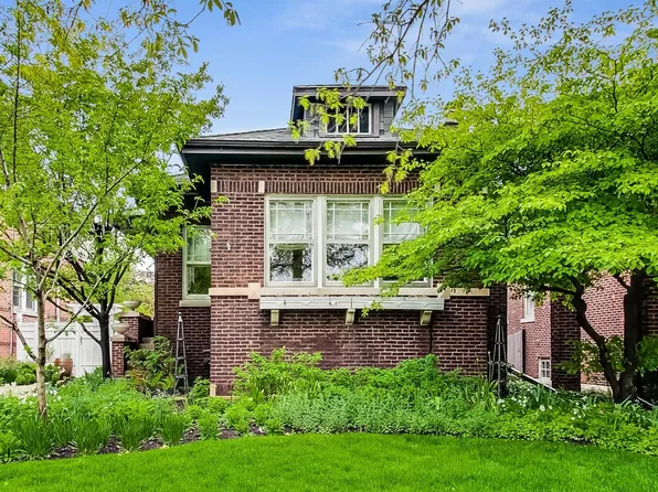 4433 N Mozart St, Chicago, IL 60625