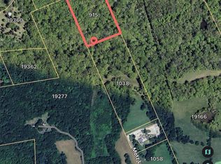 915 Puellman Rd, Chesterfield, MO 63005