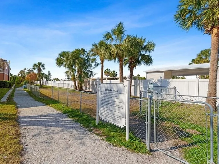 5000 Culbreath Key Way #1317 — Photo 36