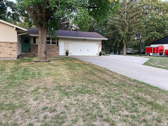 Concrete driveway 