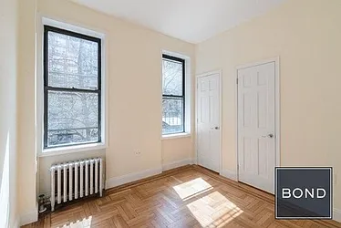 Rented by Bond New York