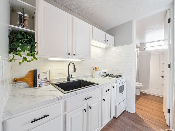 3rd image of 1911 Kalakaua Ave APT 503