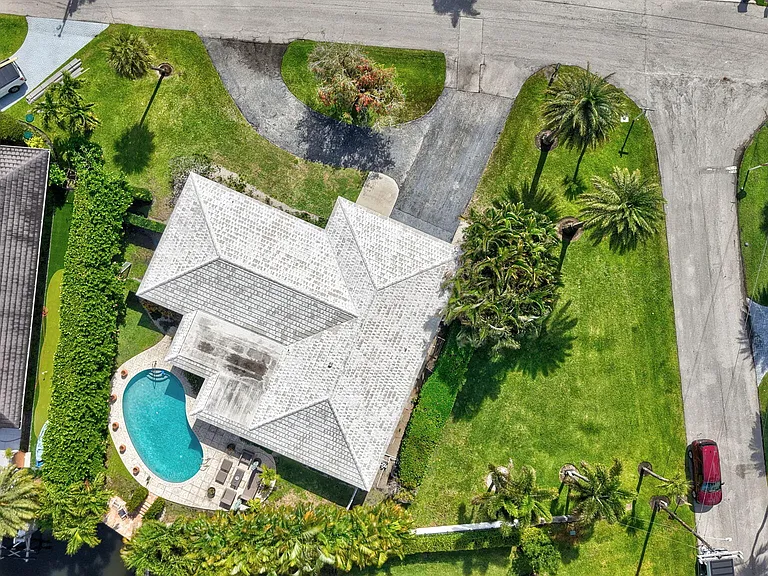 30 Spanish River Dr — Photo 67